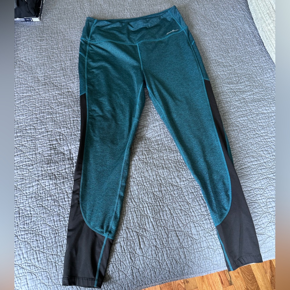 Eddie Bauer teal and black insulated legging’s